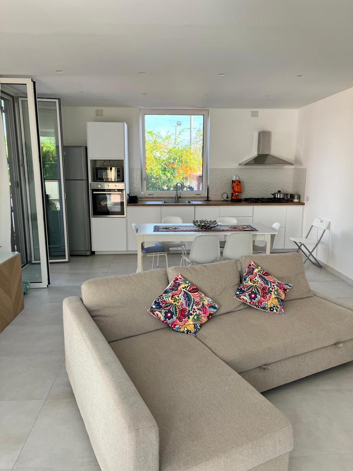 Villa Capri Holiday Home Campofelice Di Roccella Εξωτερικό φωτογραφία